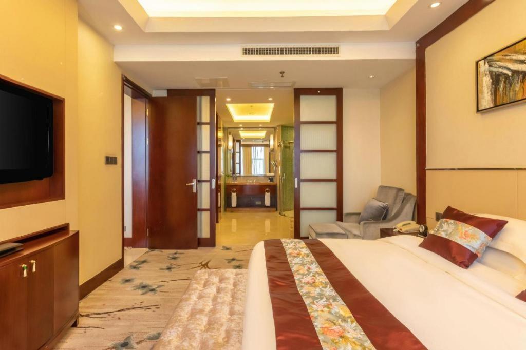 Dezhou Regal Kangbo Hotel Экстерьер фото